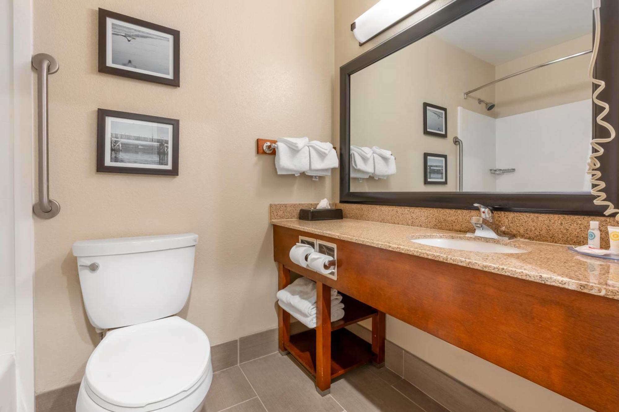 Comfort Inn Арката Екстер'єр фото
