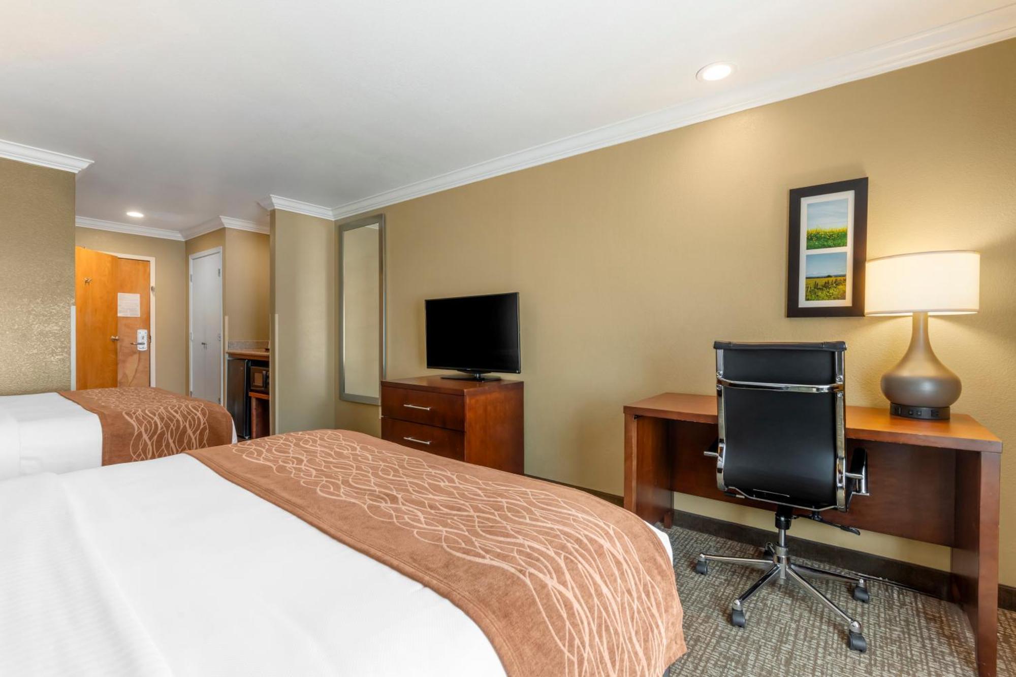 Comfort Inn Арката Екстер'єр фото