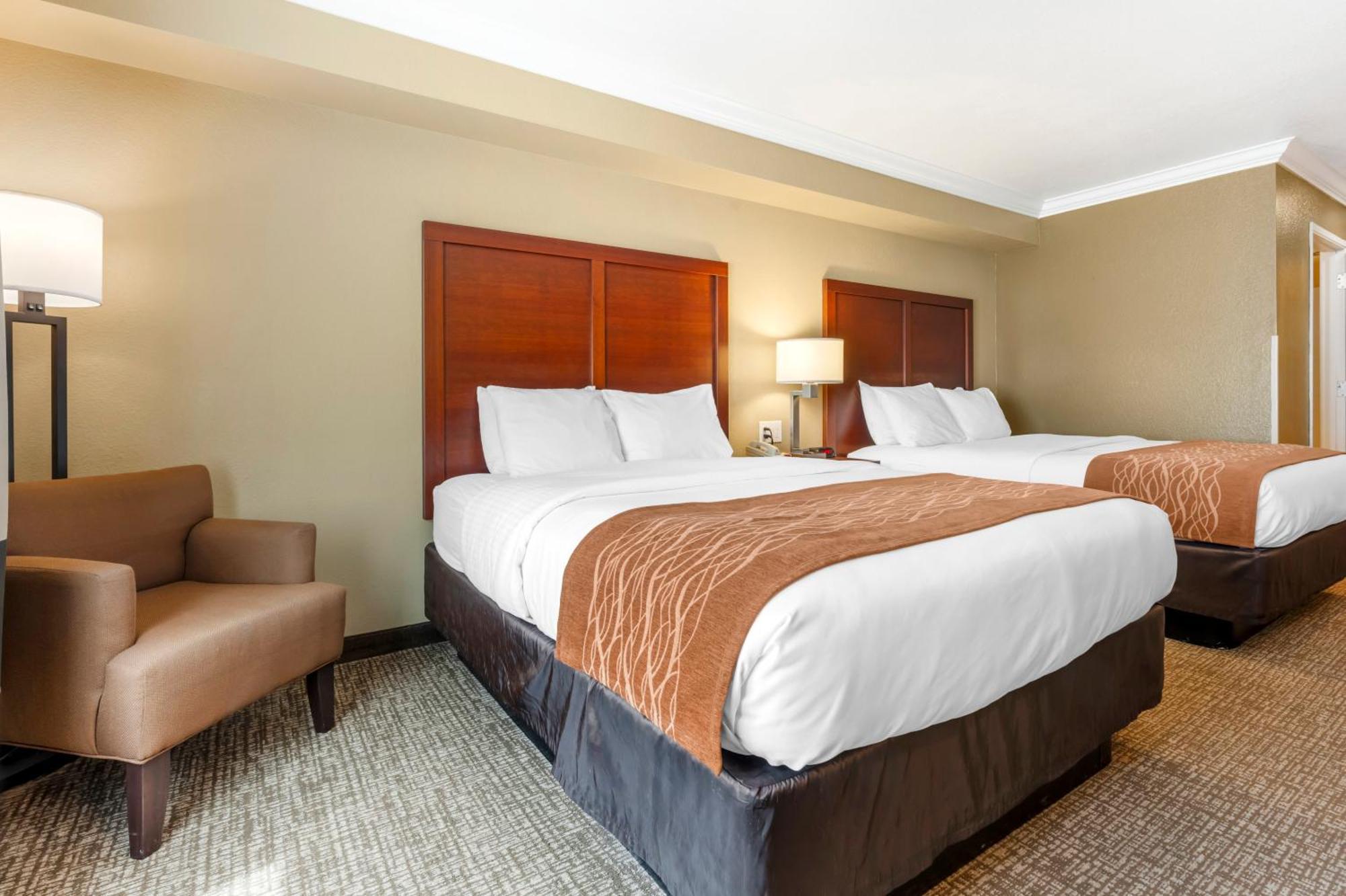 Comfort Inn Арката Екстер'єр фото