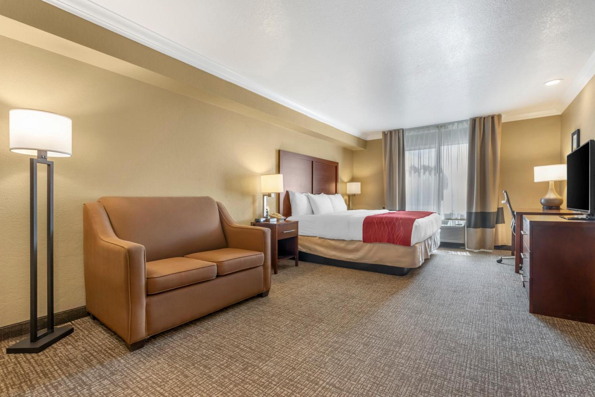 Comfort Inn Арката Екстер'єр фото