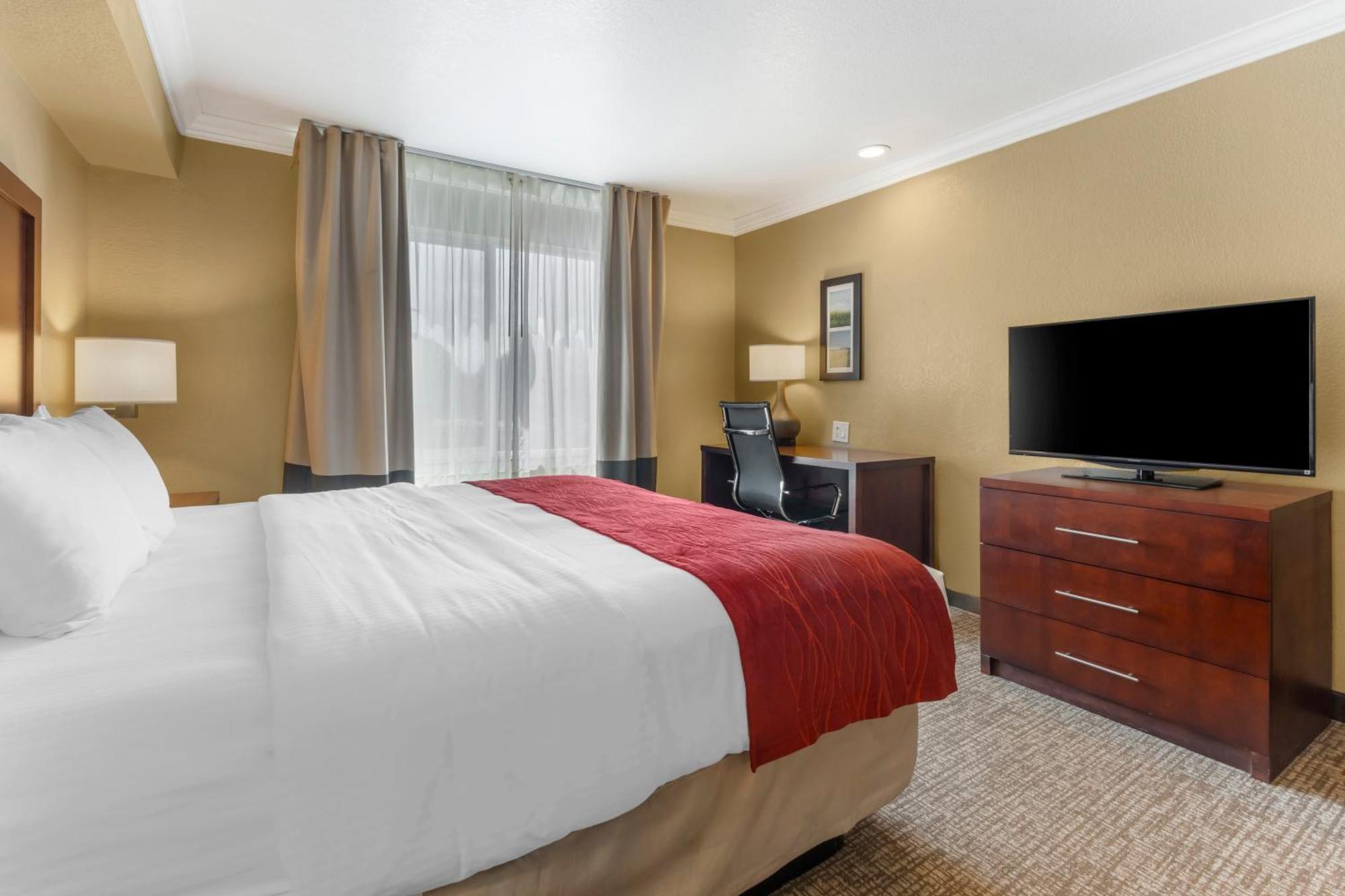 Comfort Inn Арката Екстер'єр фото