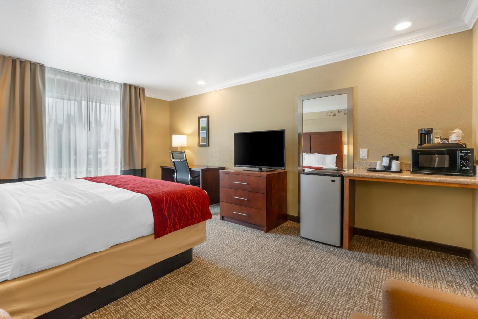 Comfort Inn Арката Екстер'єр фото