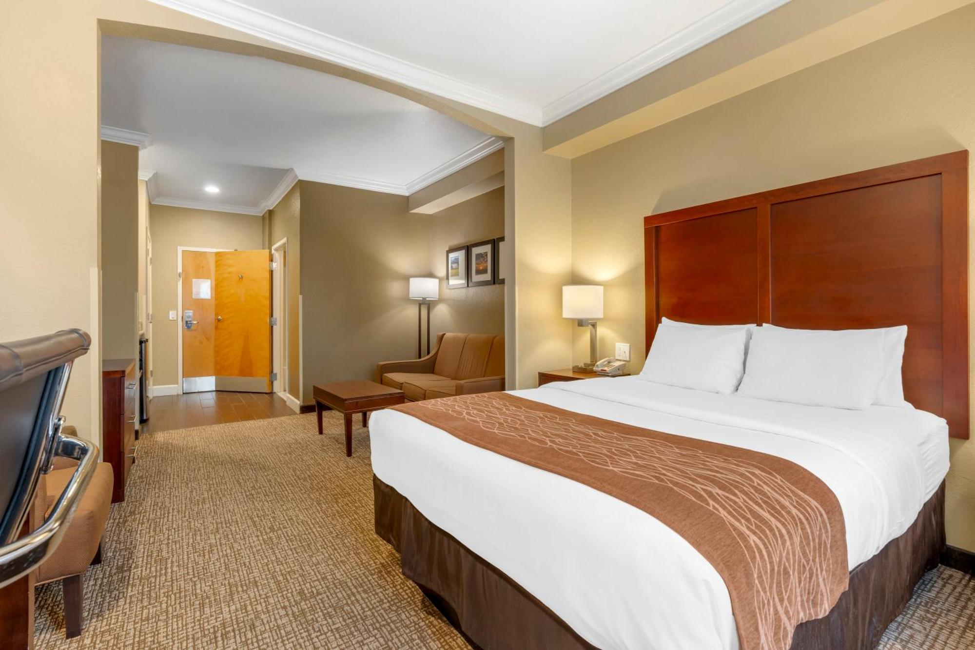 Comfort Inn Арката Екстер'єр фото
