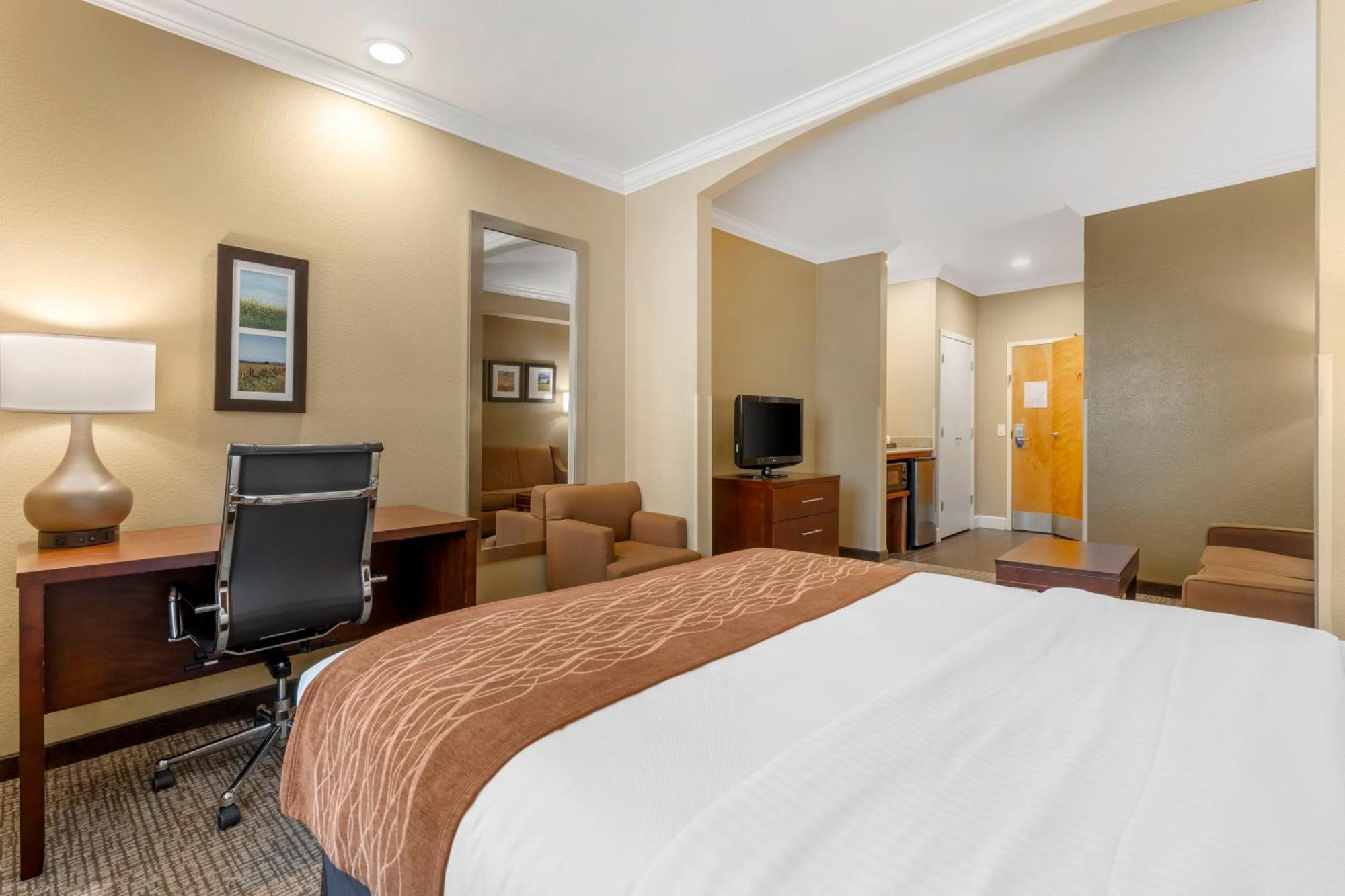 Comfort Inn Арката Екстер'єр фото