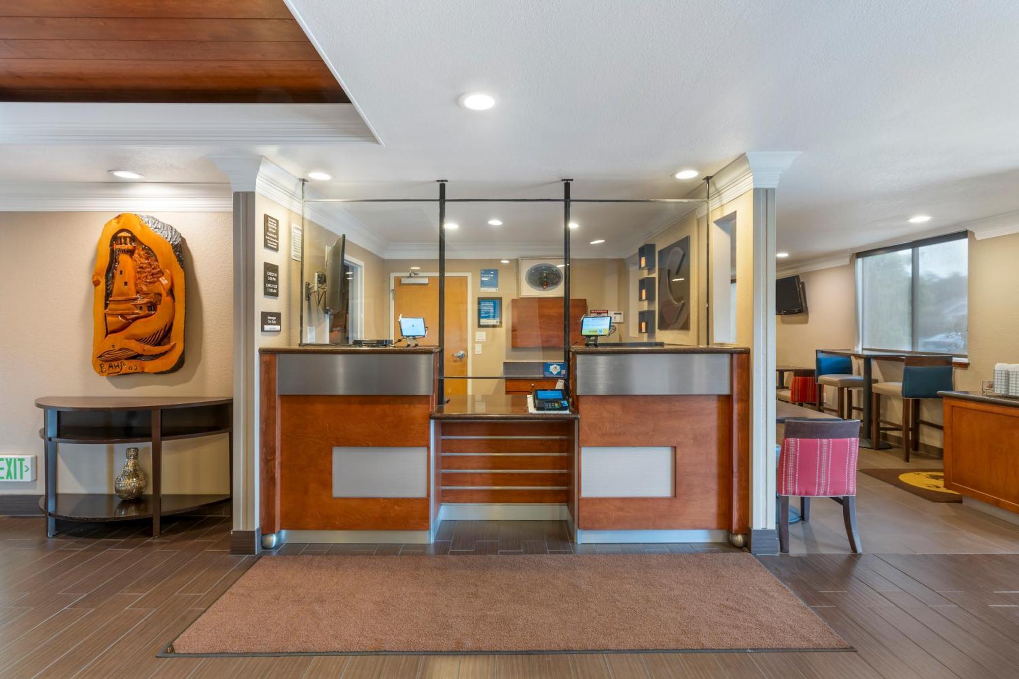 Comfort Inn Арката Екстер'єр фото