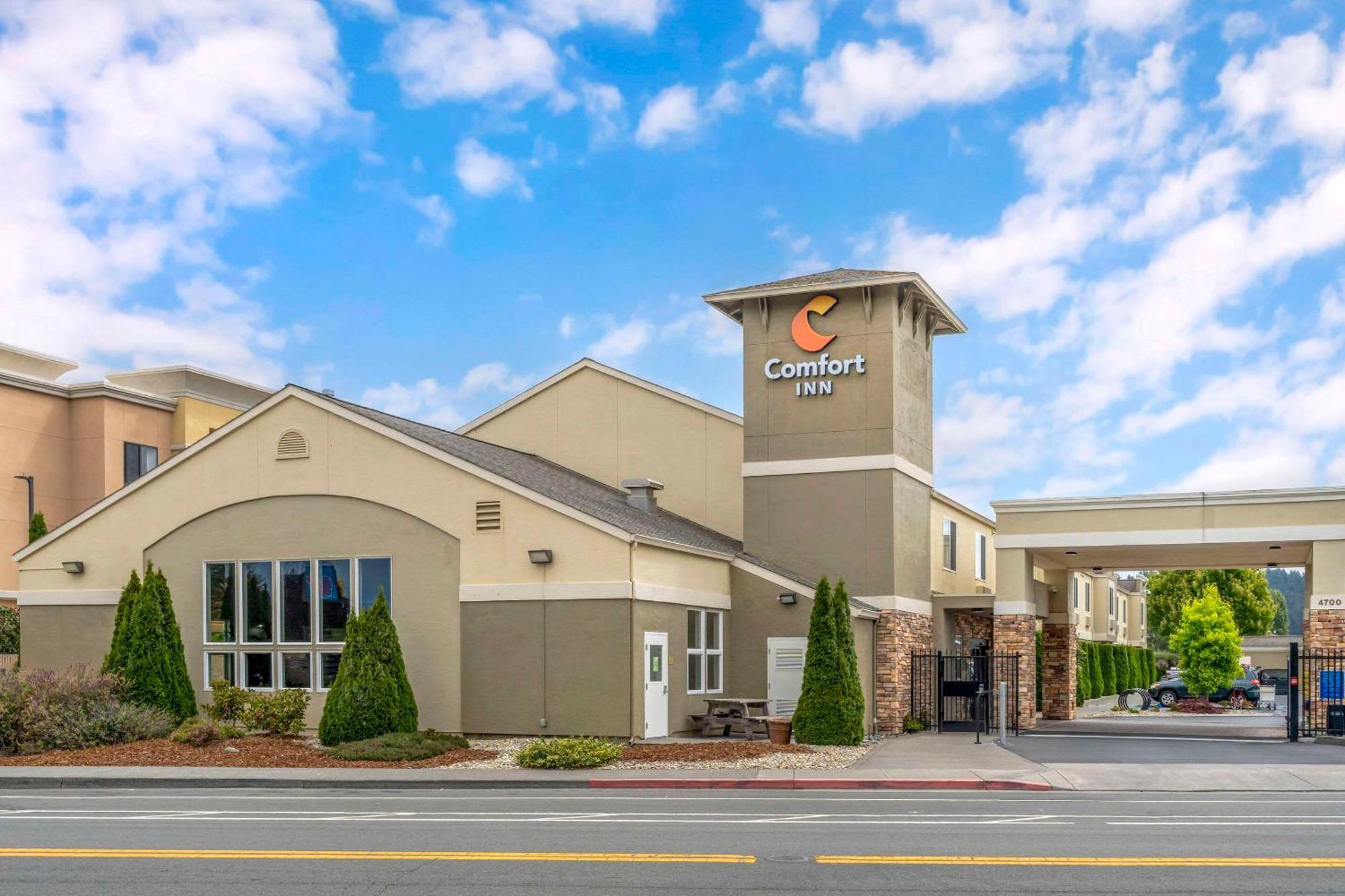 Comfort Inn Арката Екстер'єр фото